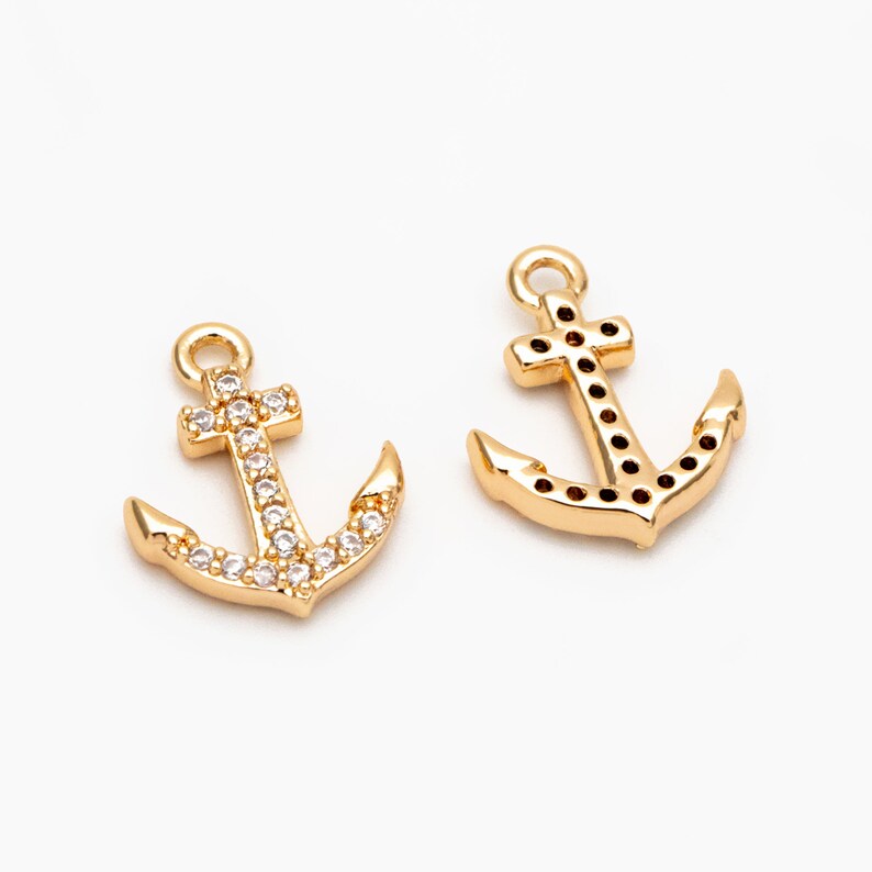 Anchor necklace