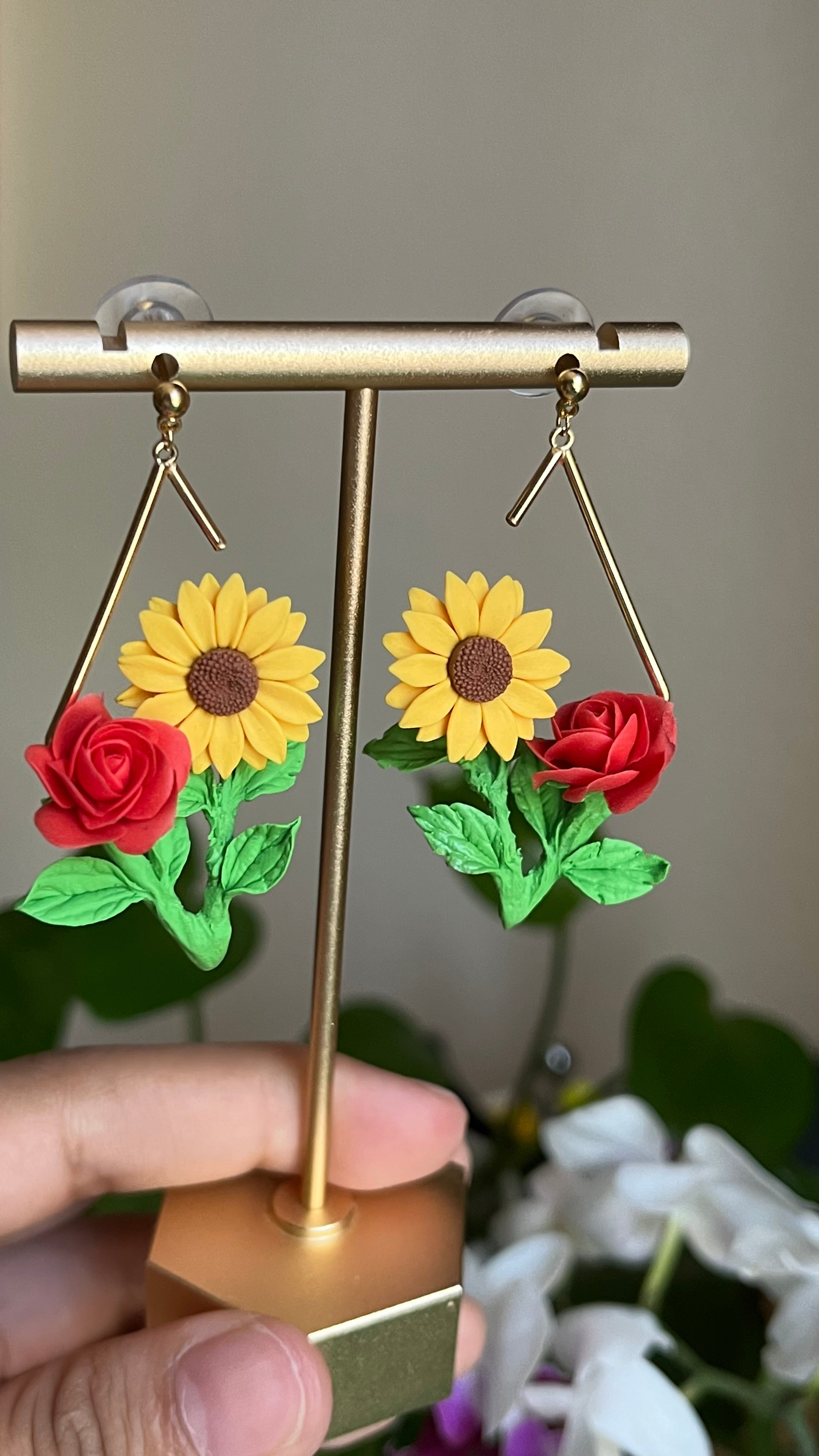 Sunflower + Roses