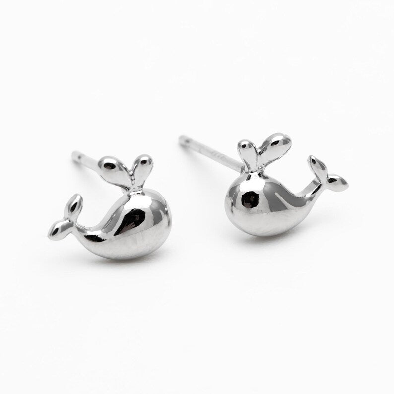 Whale stud