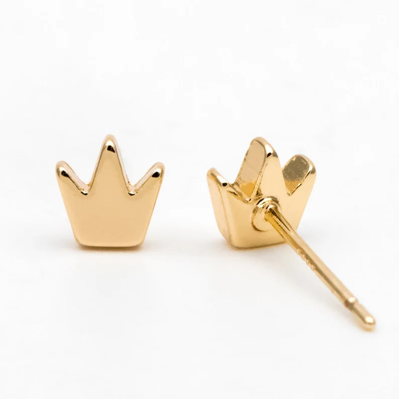 Crown studs
