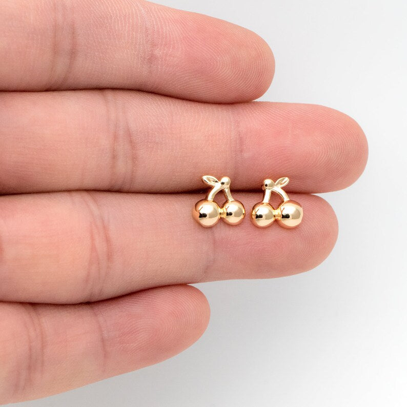 Cherry studs