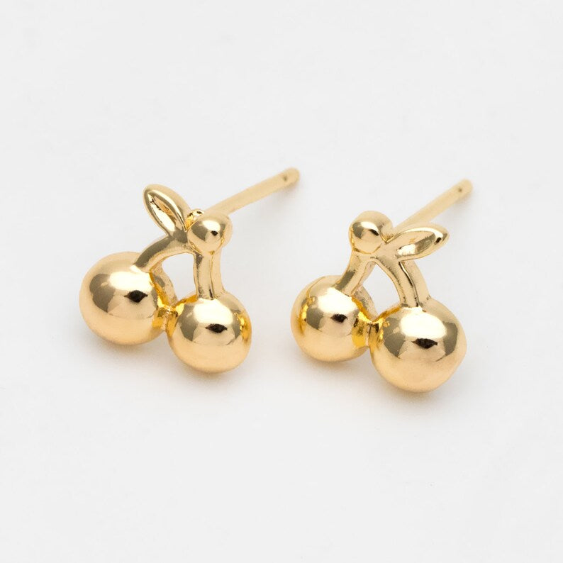 Cherry studs
