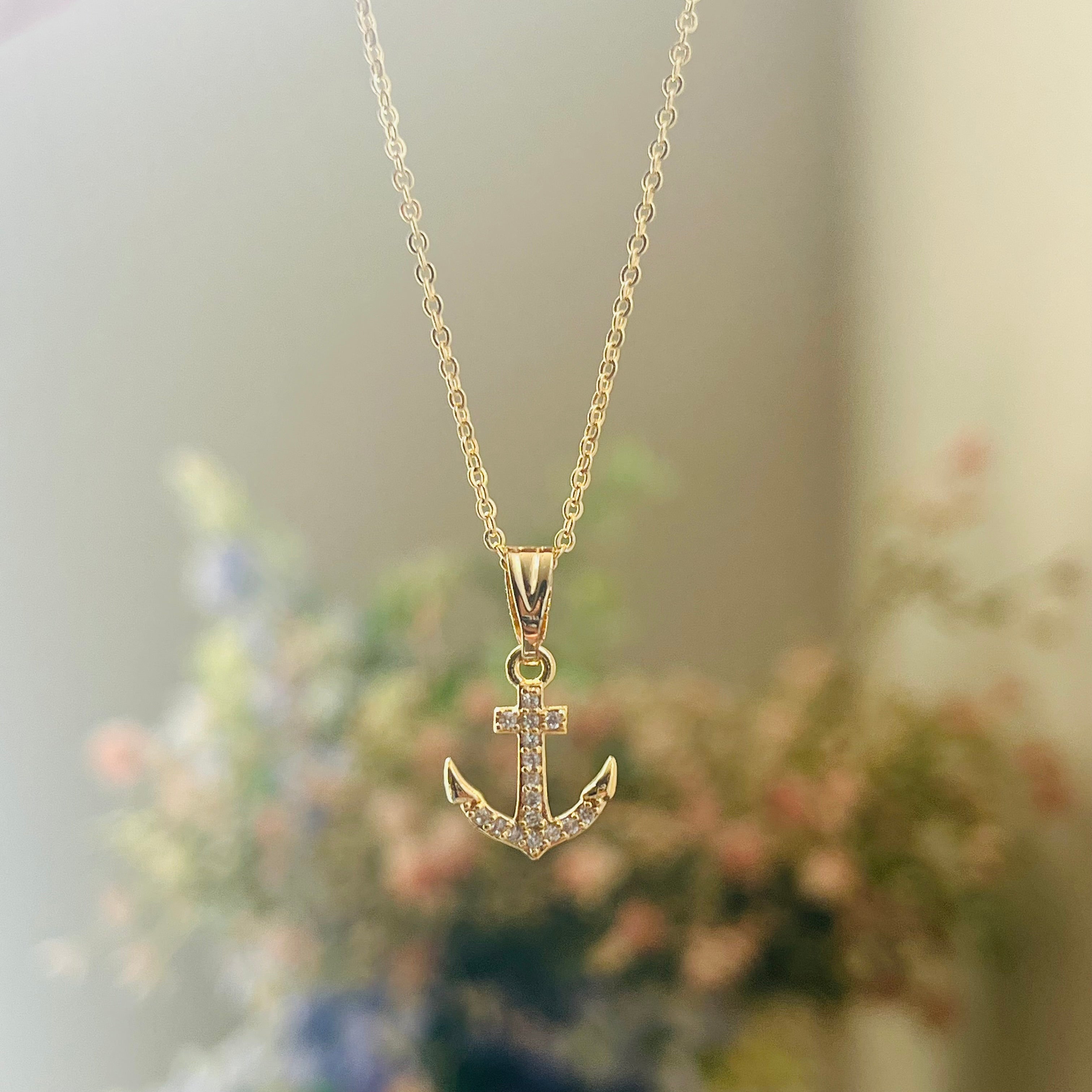 Anchor necklace